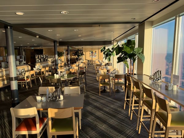 Vom Buffet zum Degustationsmenü – Genussreise auf hoher See