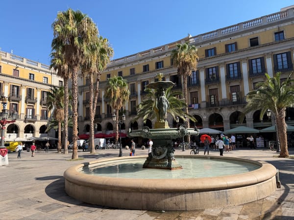Anreisetag: Von Ahnsen über Barcelona an Bord der MSC World Europa